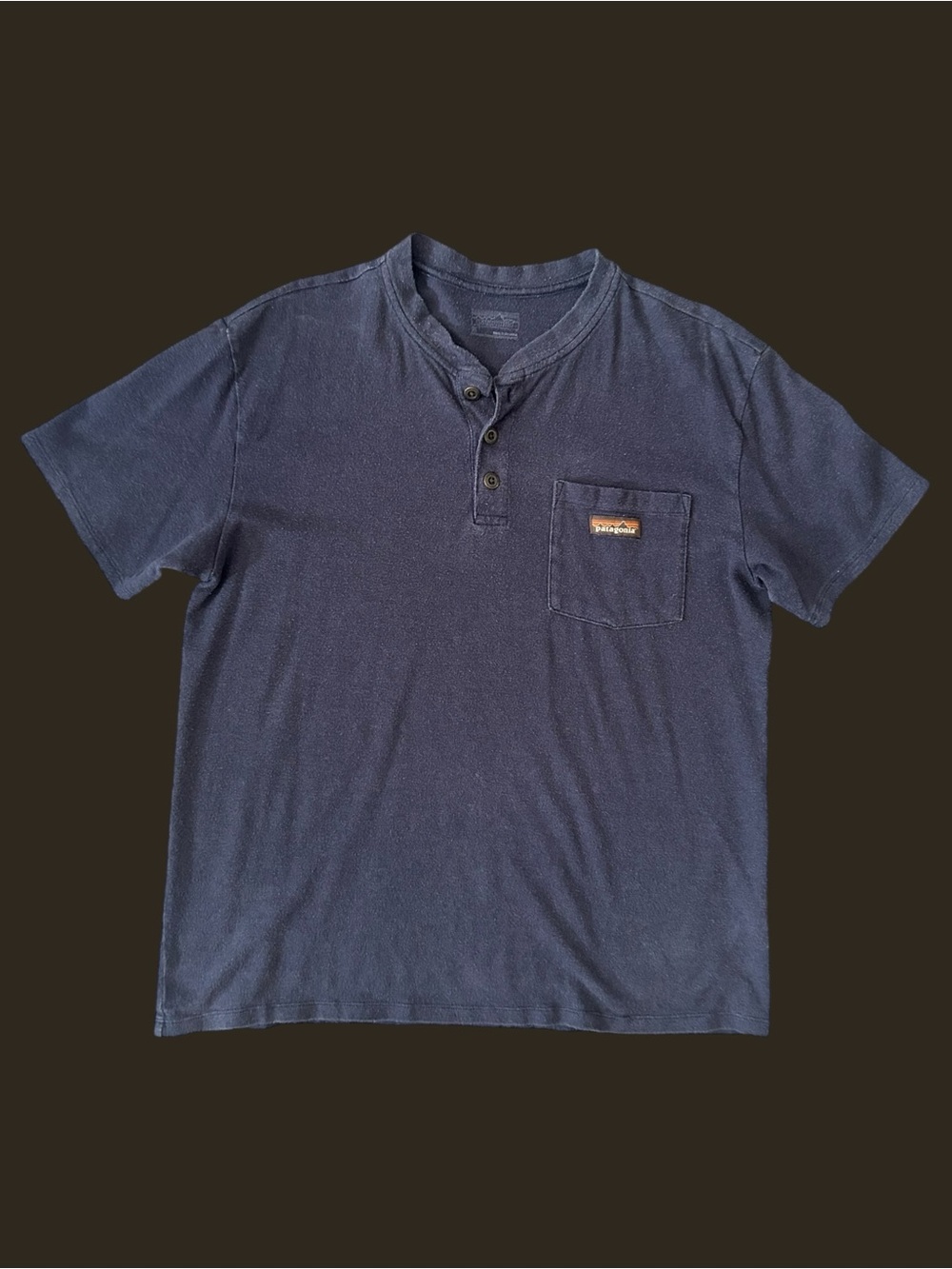 Patagonia Men’s Medium Navy Blue Short Sleeve Henley Pocket Shirt